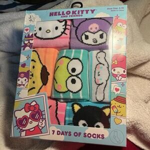 New Hello Kitty & Friends 7 Days Of Socks